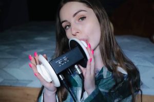 吸吮舔耳（23.06.10~2）