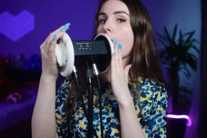 翠花舔耳（23.07.03~2）