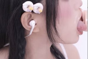 晓美-舔耳朵ASMR（23.09.04~1）