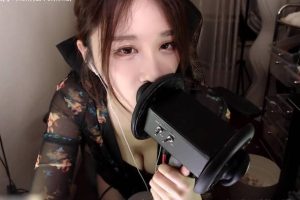 轩子少妇装舔耳（23.10.11~3）