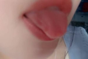 时壹睡不醒ASMR 舔屏（23.10.13~1）