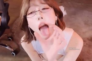 张爱玲粉丝祭极品小秘成为胯下玩物（24.09.10~4）