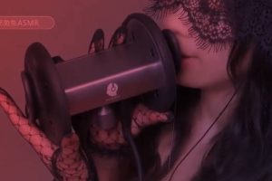 萝卜爱吃兔兔轻舔 （25.01.15~1）