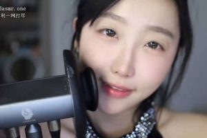 酥酥学姐 暴力舔耳（25.02.24~1）