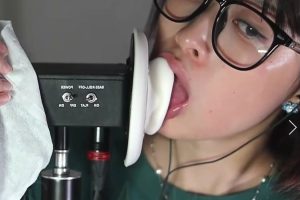 其实是椰子 舔耳（25.10.27~1）